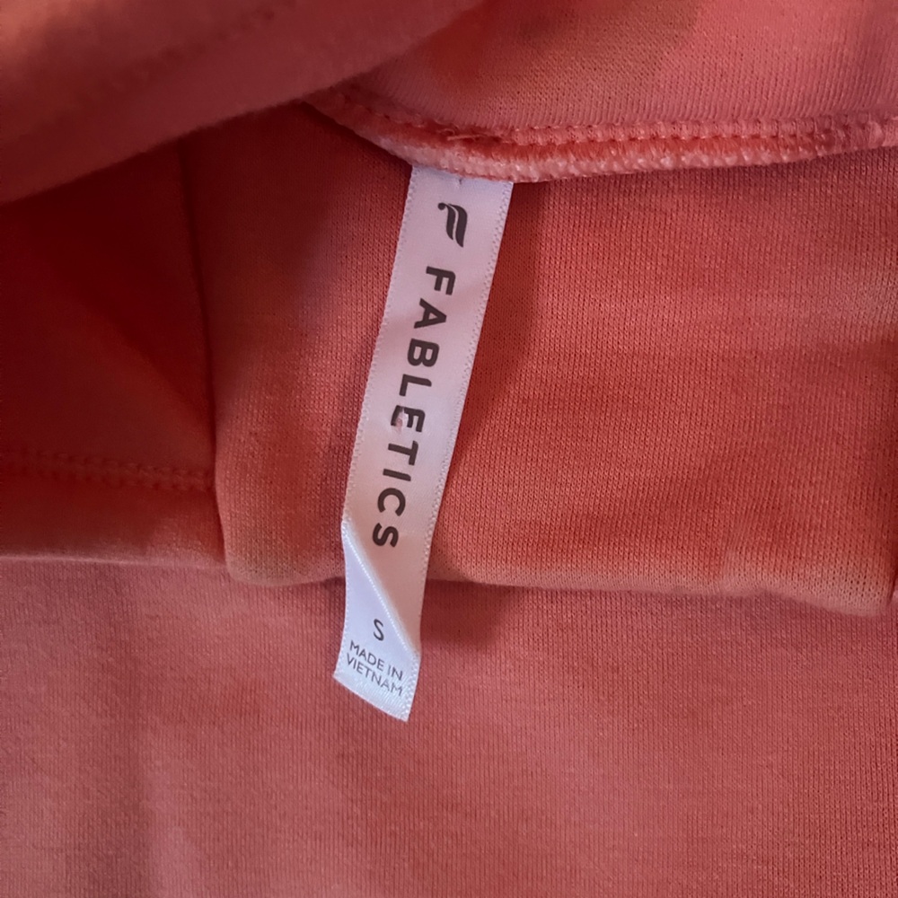 Fabletics peach Zaylee funnel neck Tunic - Picture 2 of 3